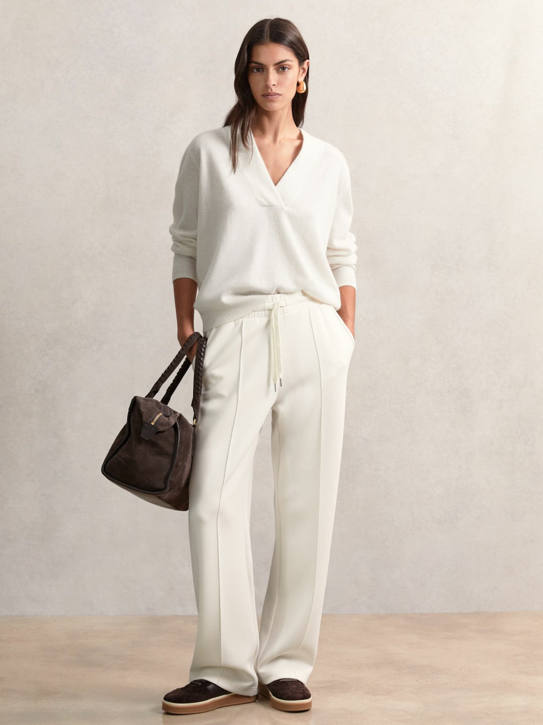 Cashmere V-Neck Jumper Cream | Womens