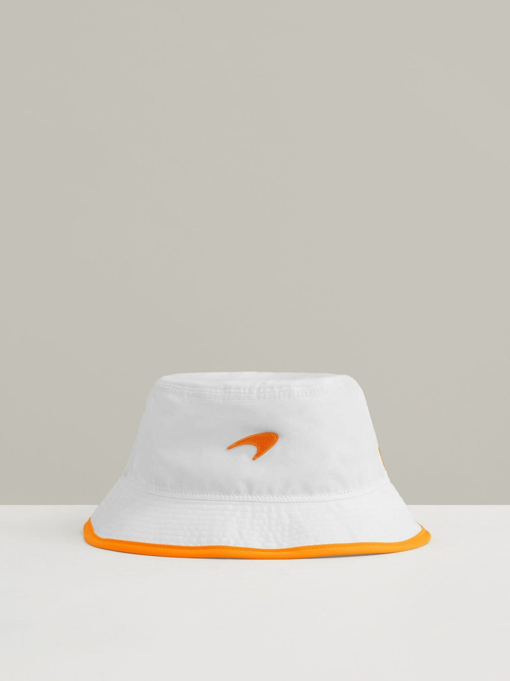 McLaren F1 Team Speedmark Bucket Hat White | Mens