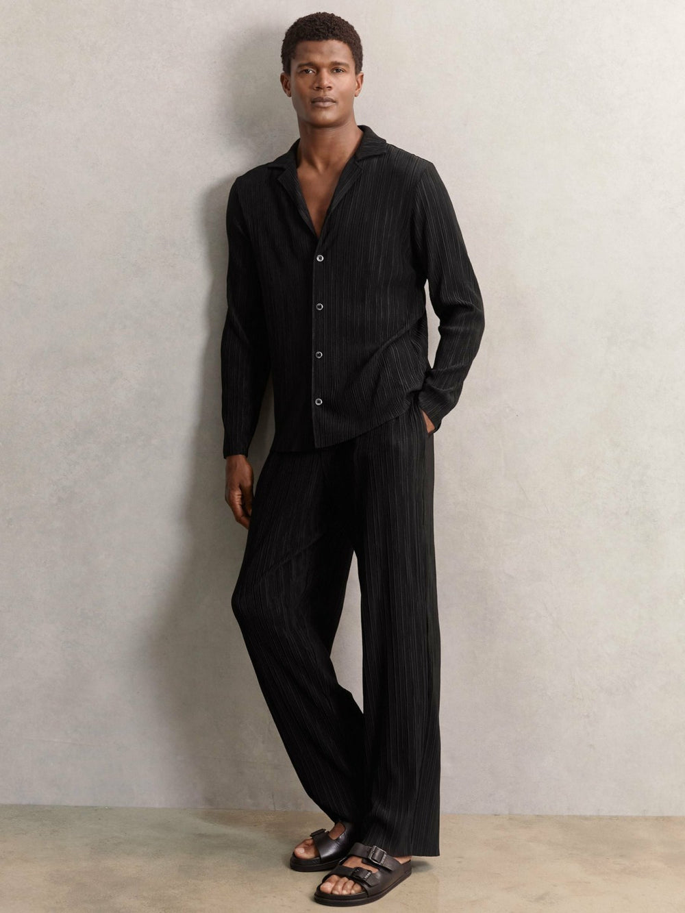 Plissé Wide Leg Trousers Black | Mens