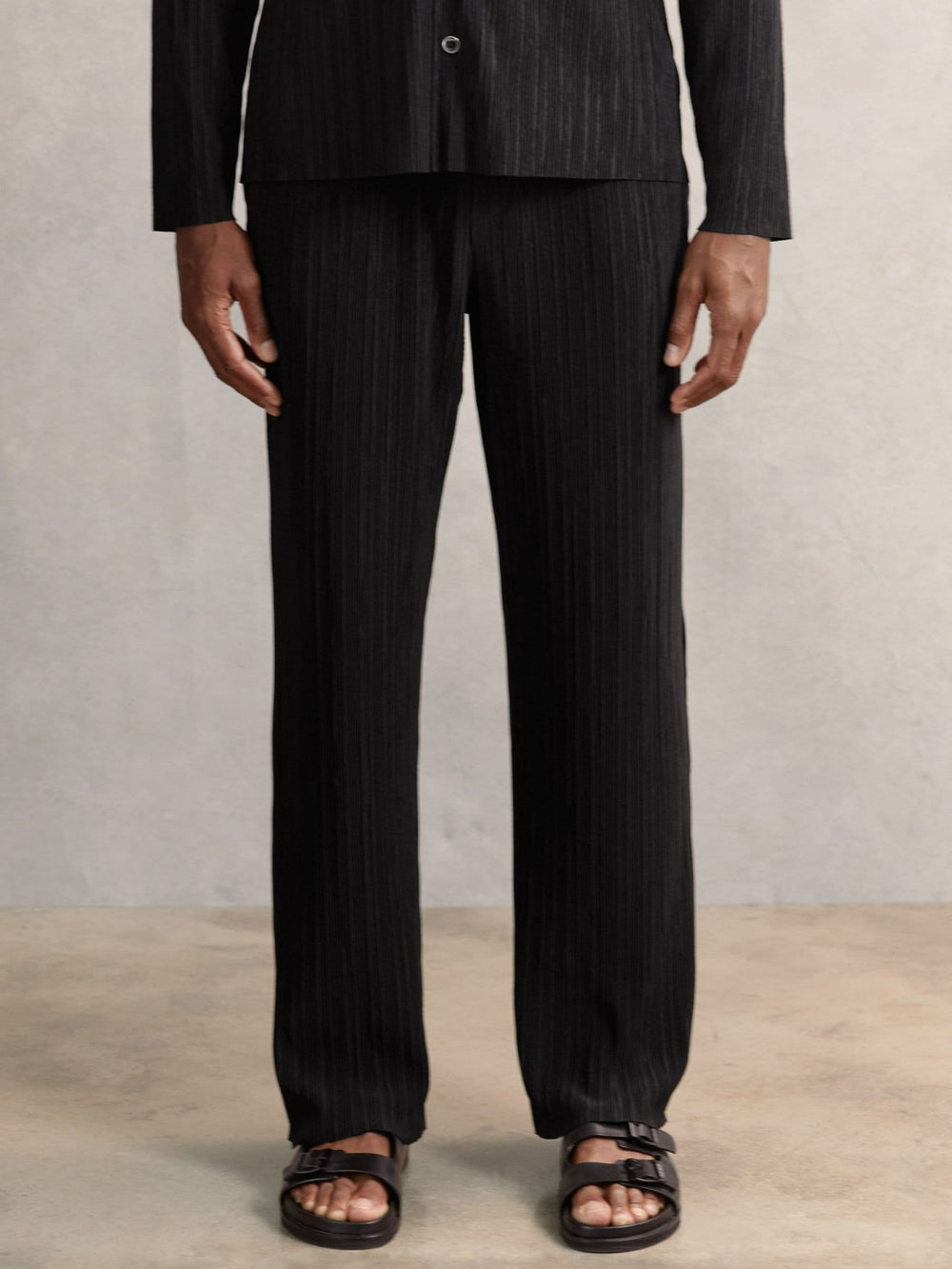 Plissé Wide Leg Trousers Black | Mens