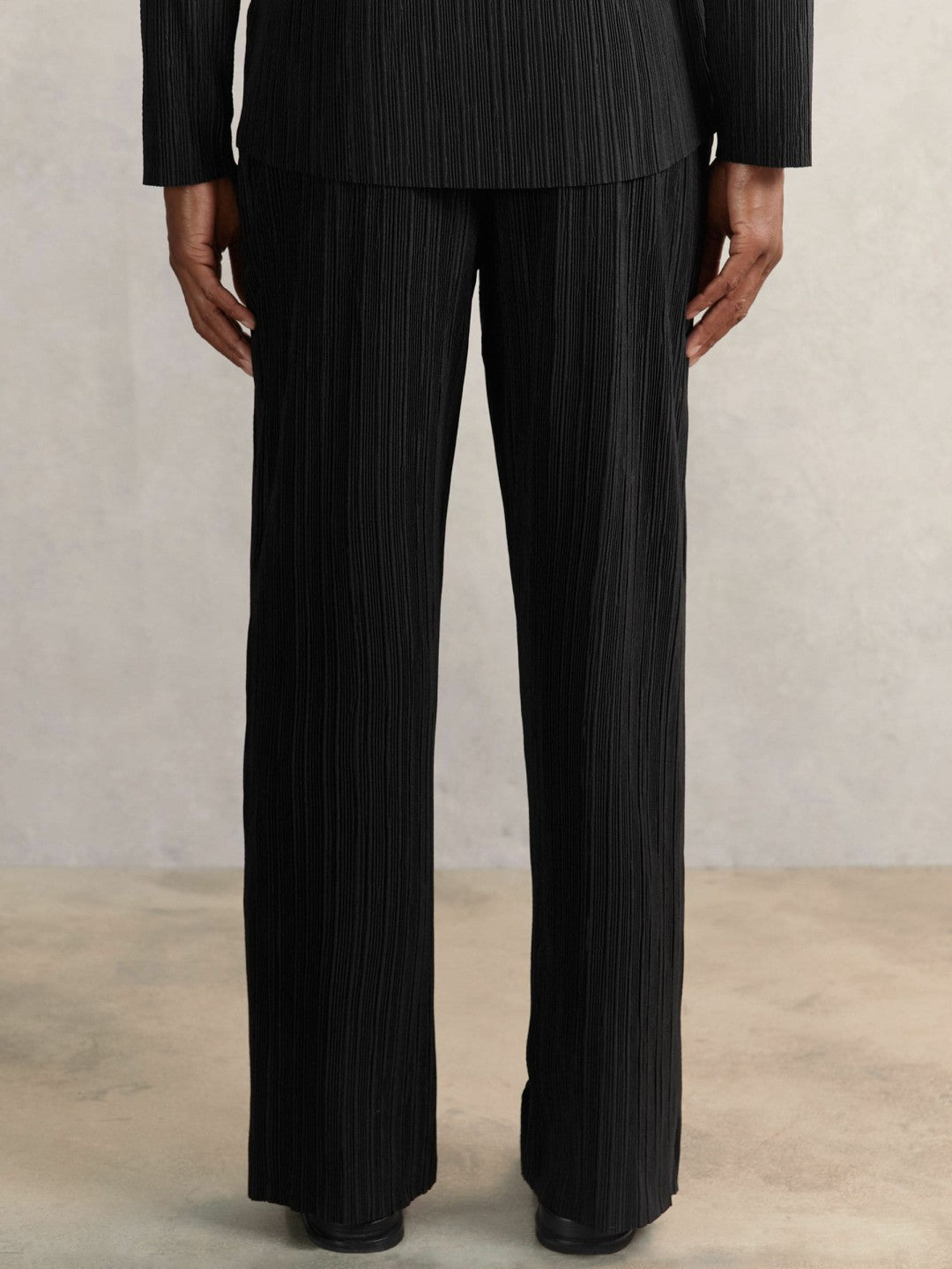 Plissé Wide Leg Trousers Black | Mens