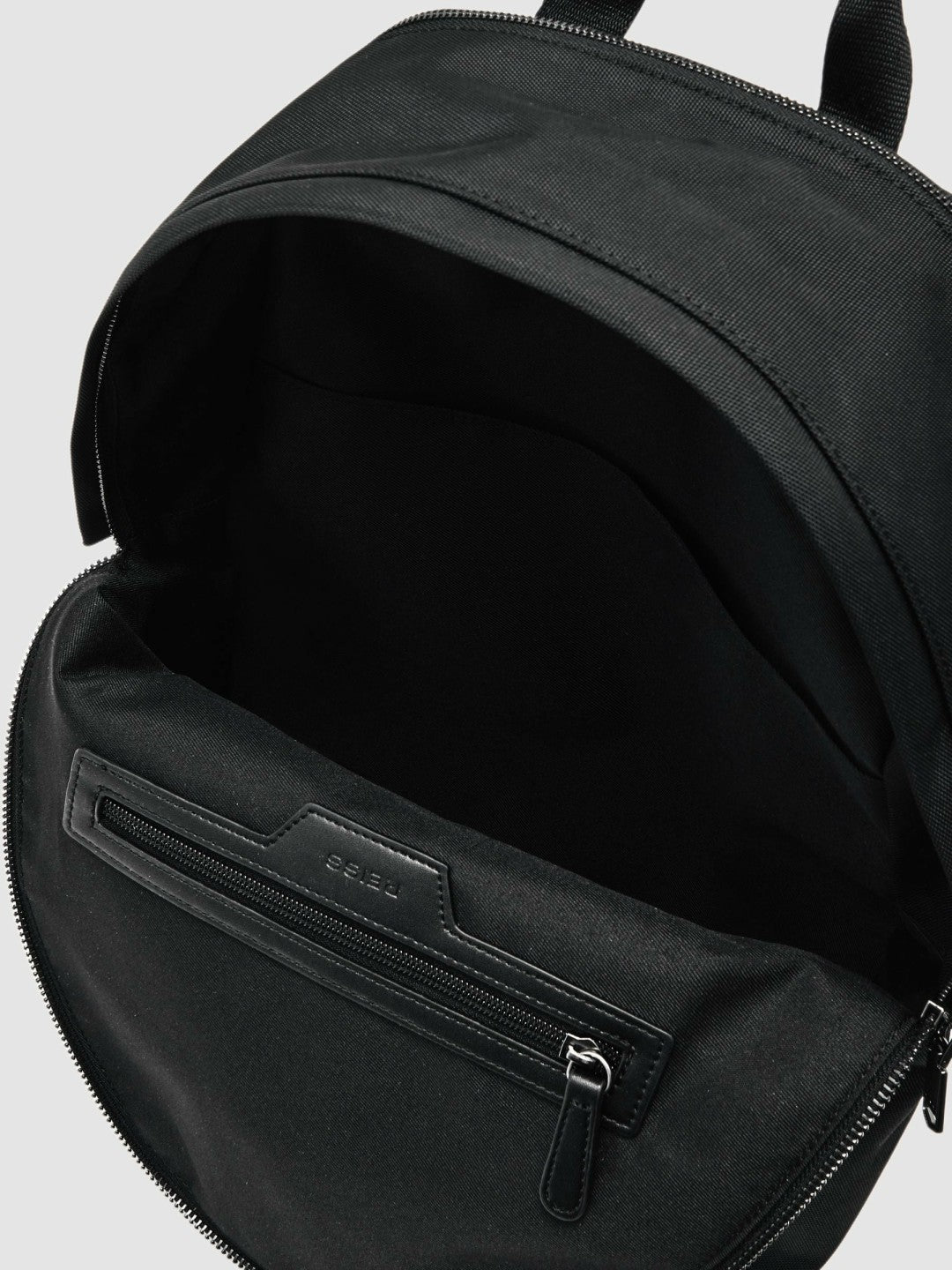 Woven Zipped Backpack Black | Mens