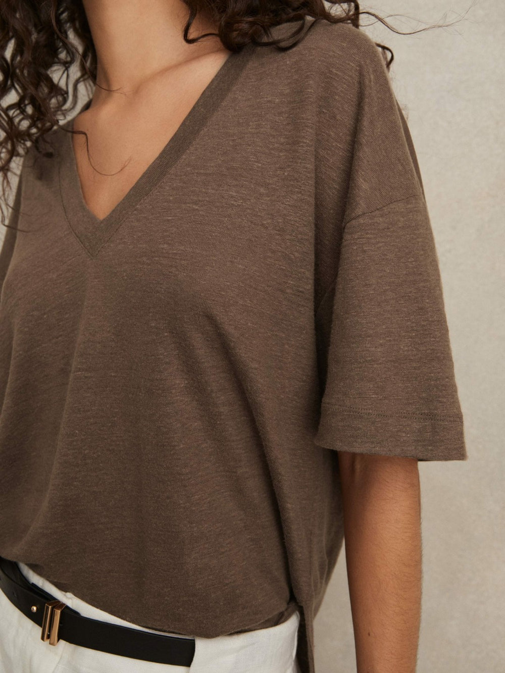 Linen V-Neck T-Shirt Brown | Womens