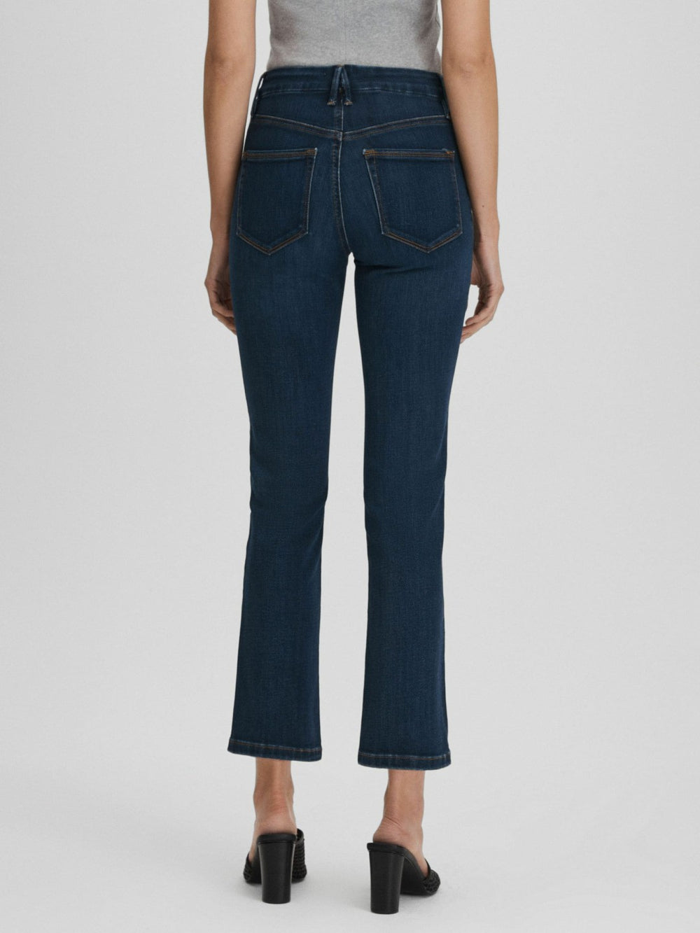 Good American Slim Fit Cropped Jeans Blue | Womens