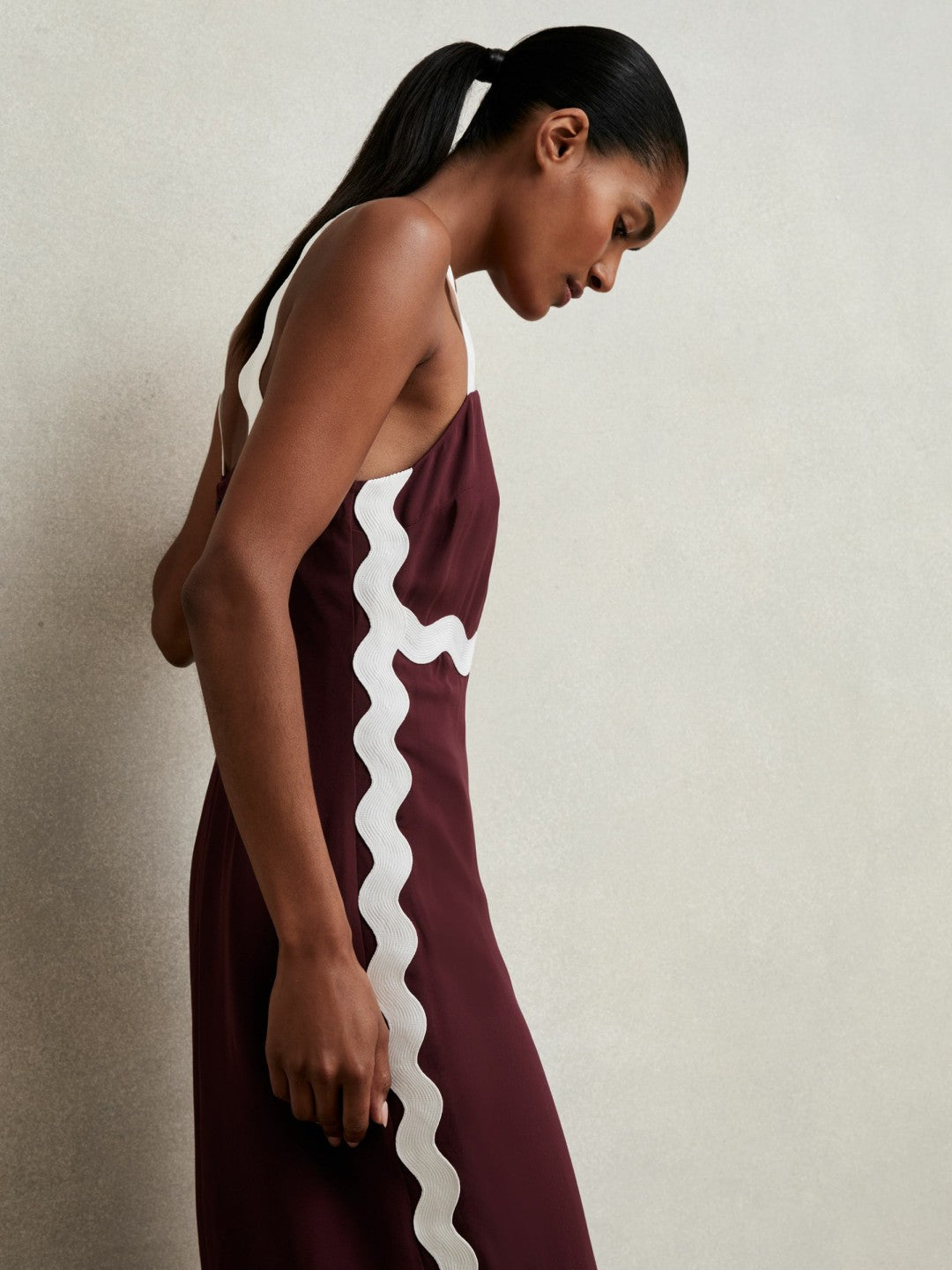 Wave-Trim Crepe Midi Dress Burgundy | Womens
