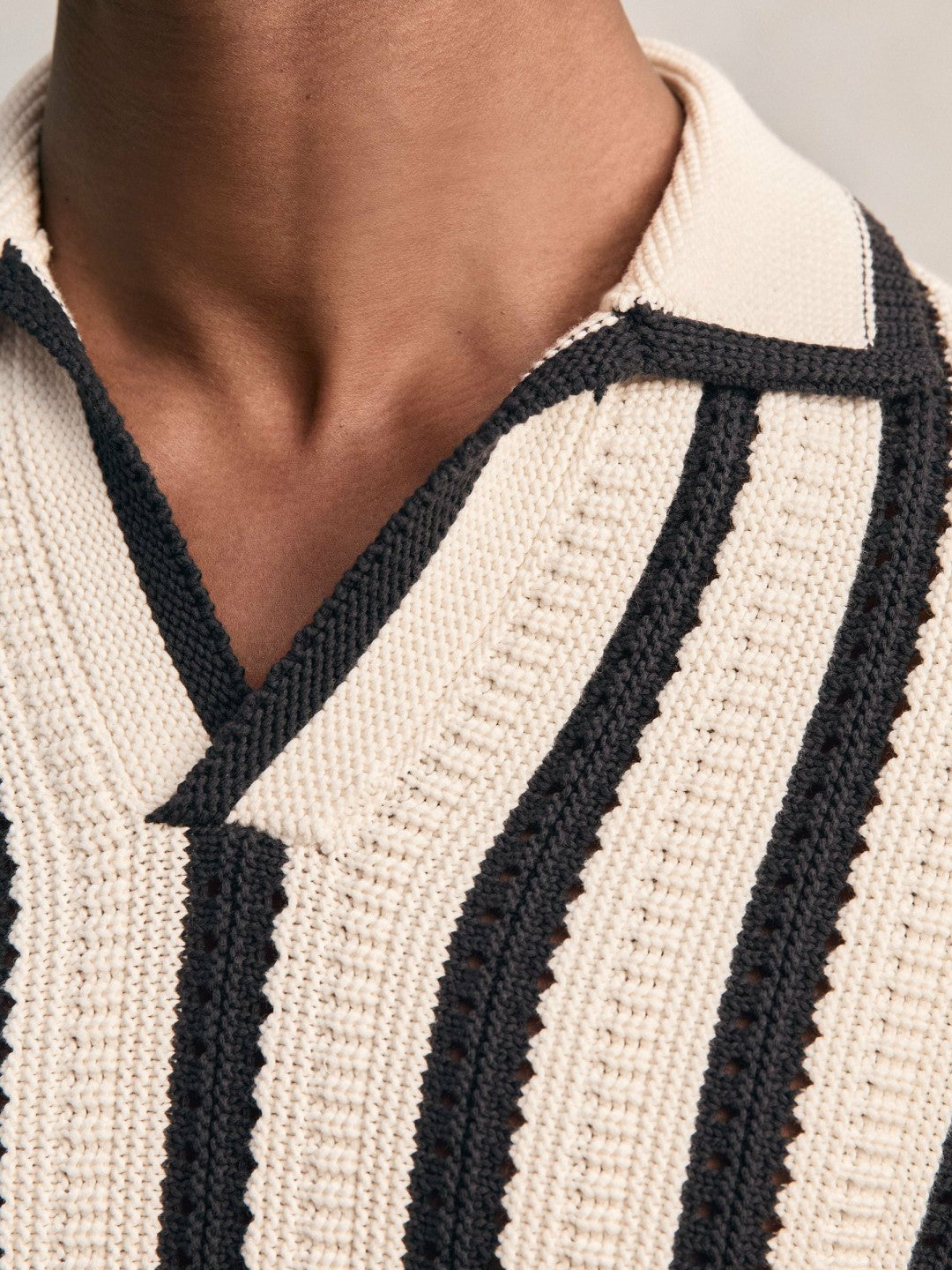 Cotton Blend Stripe Knit Polo Shirt Off White/Navy | Mens
