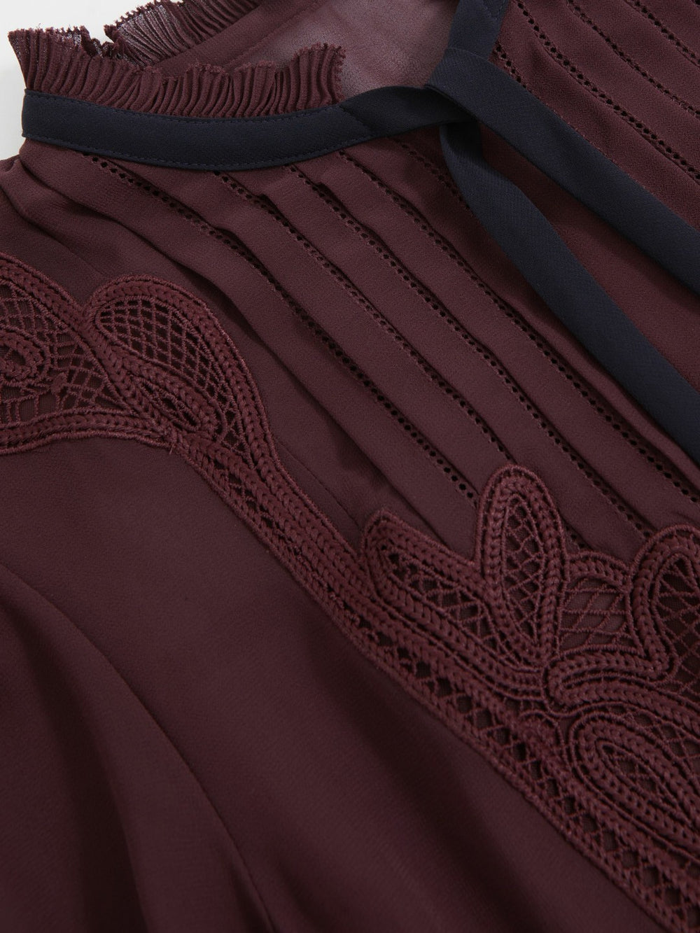 Lace-Embroidered Tie-Neck Shirt Burgundy | Womens