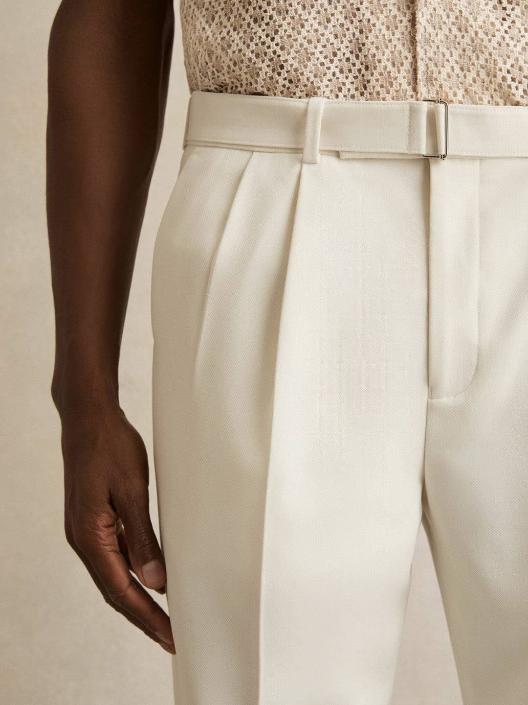 Wool-Blend Belted Pleated Trousers Regular-Fit White | Mens