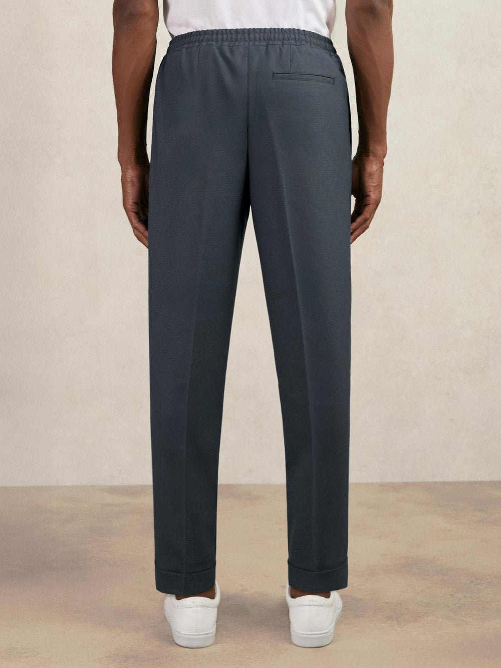 Relaxed-Fit Pleated Tapered Trousers Steel Blue | Mens