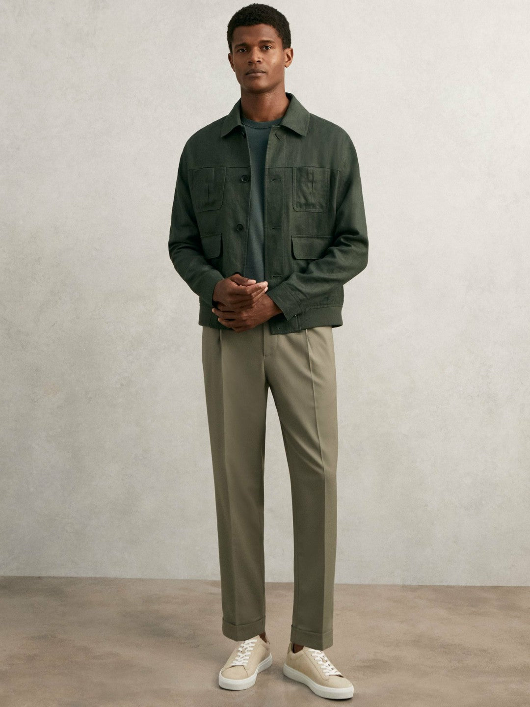 Relaxed-Fit Pleated Tapered Trousers Sage | Mens
