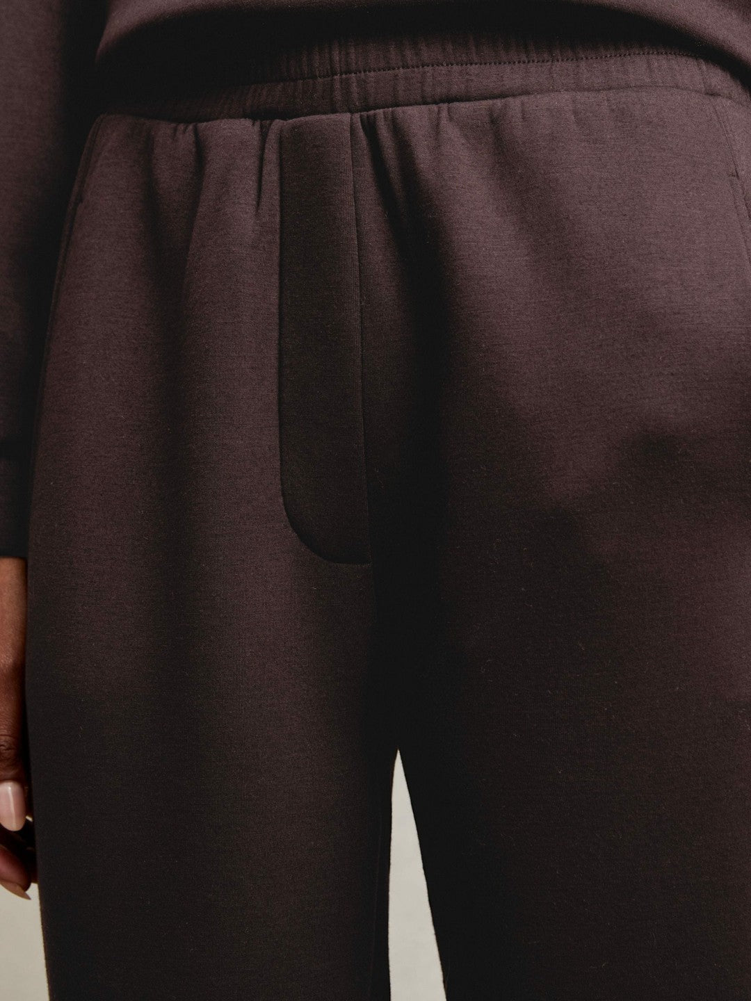 Tapered Elasticated-Waist Joggers Plum | Womens