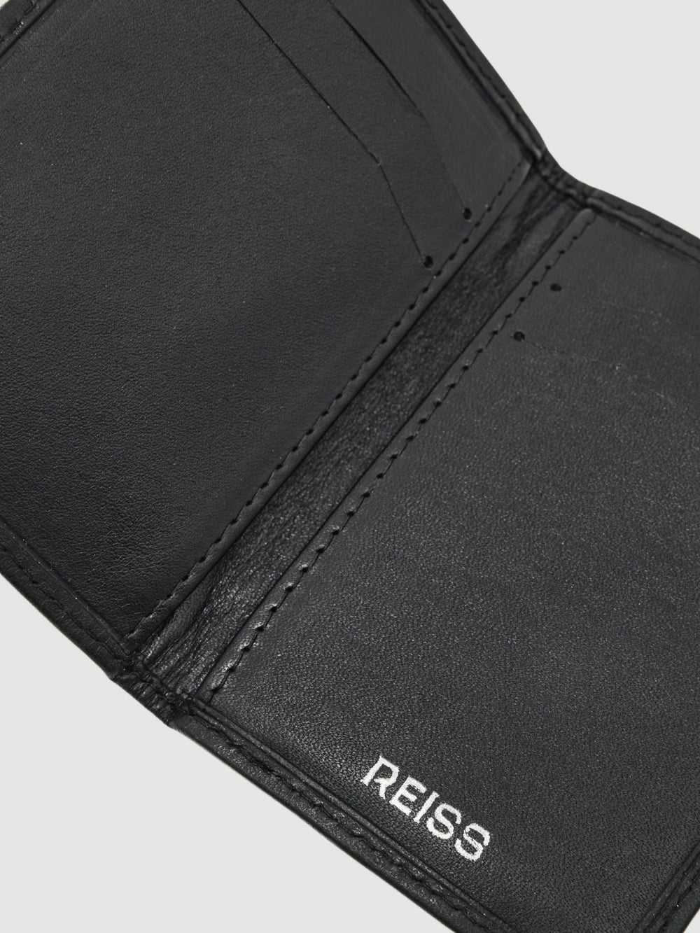 Leather Large Lattice-Effect Cardholder Black | Mens