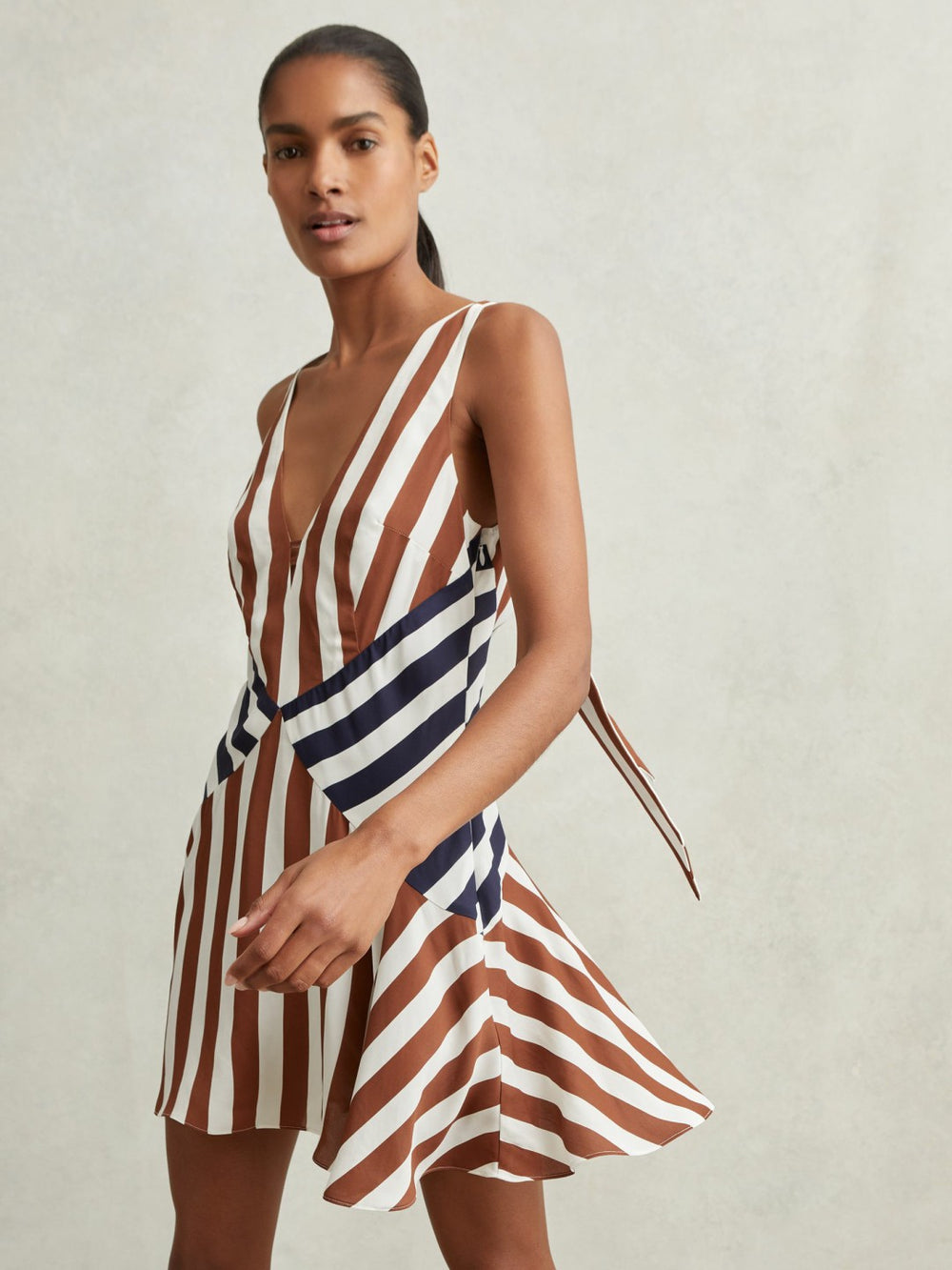 Stripe-Print Sleeveless Mini Dress Brown/Navy | Womens