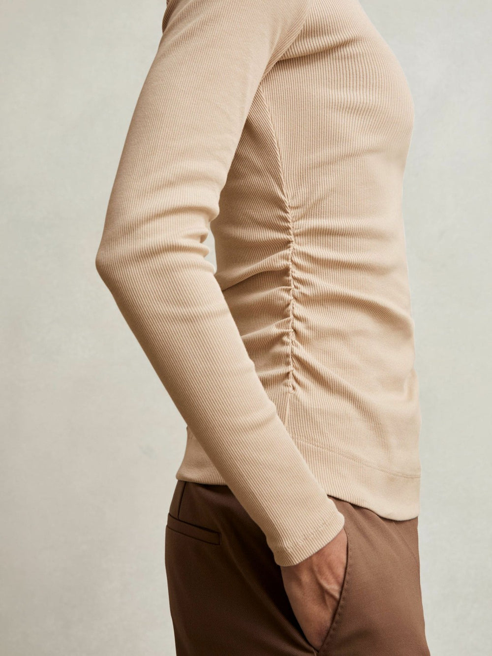 Cotton Long-Sleeve Ruched T-Shirt with Stretch Camel | Womens