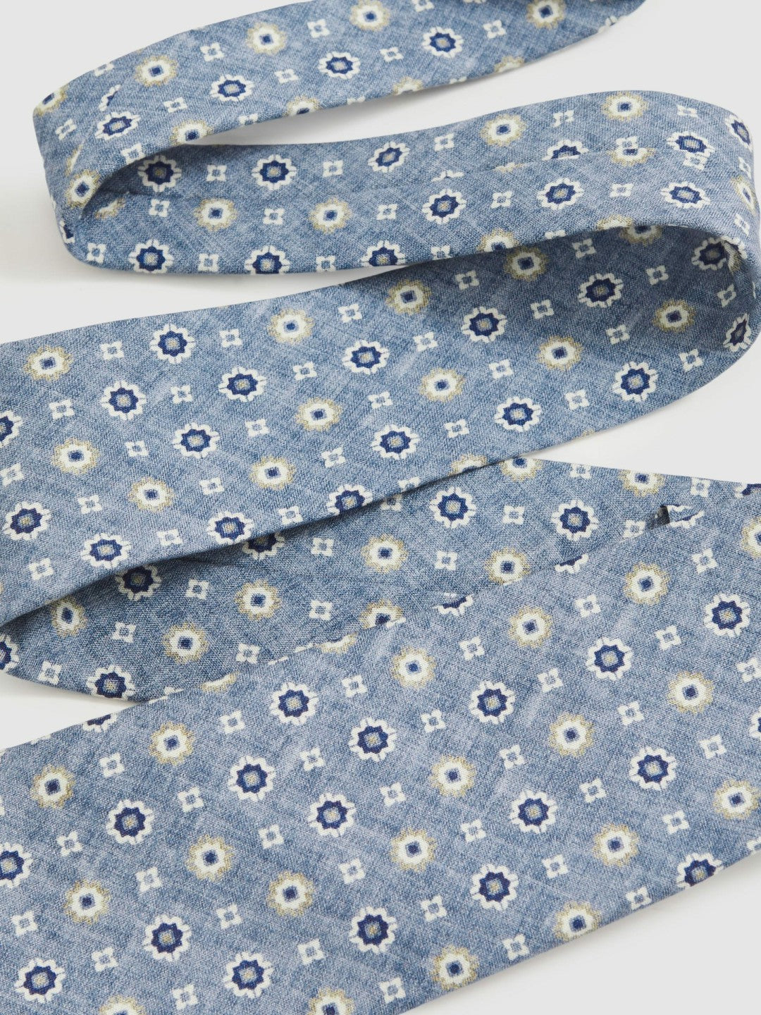 Silk Floral-Medallion Tie Soft Blue | Mens