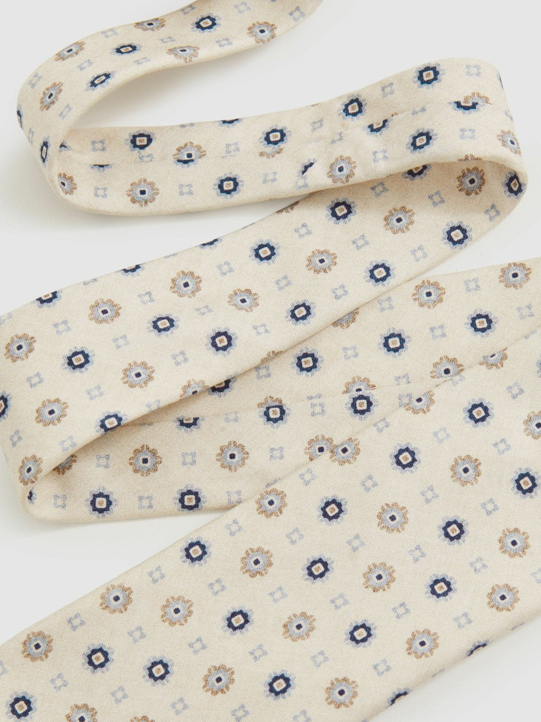 Silk Floral-Medallion Tie Ivory | Mens