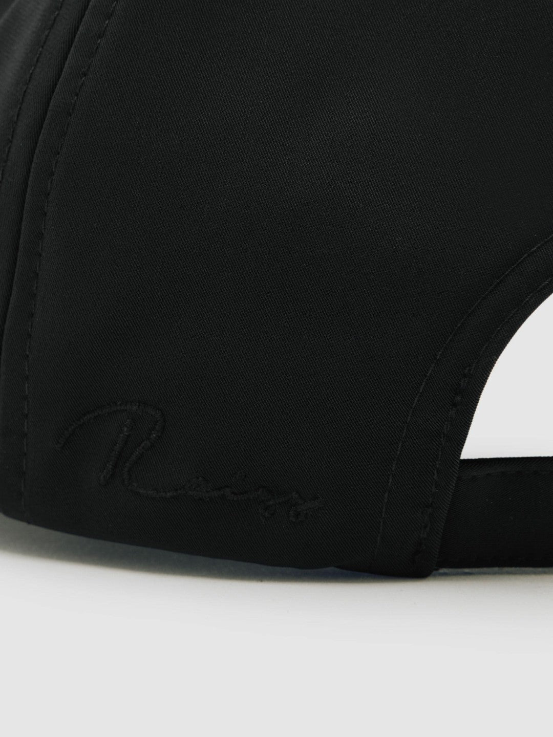 Embroidered Logo Tech Baseball Cap Black | Mens