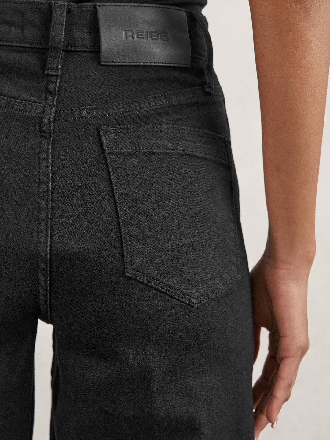 Petite Stretch-Cotton Wide-Leg Jeans Black | Womens