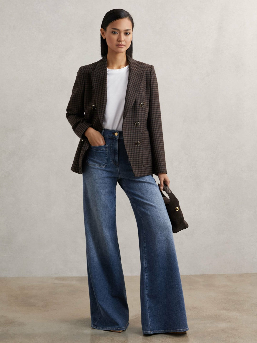Petite Patch Pocket Wide Leg Jeans Mid Blue | Womens