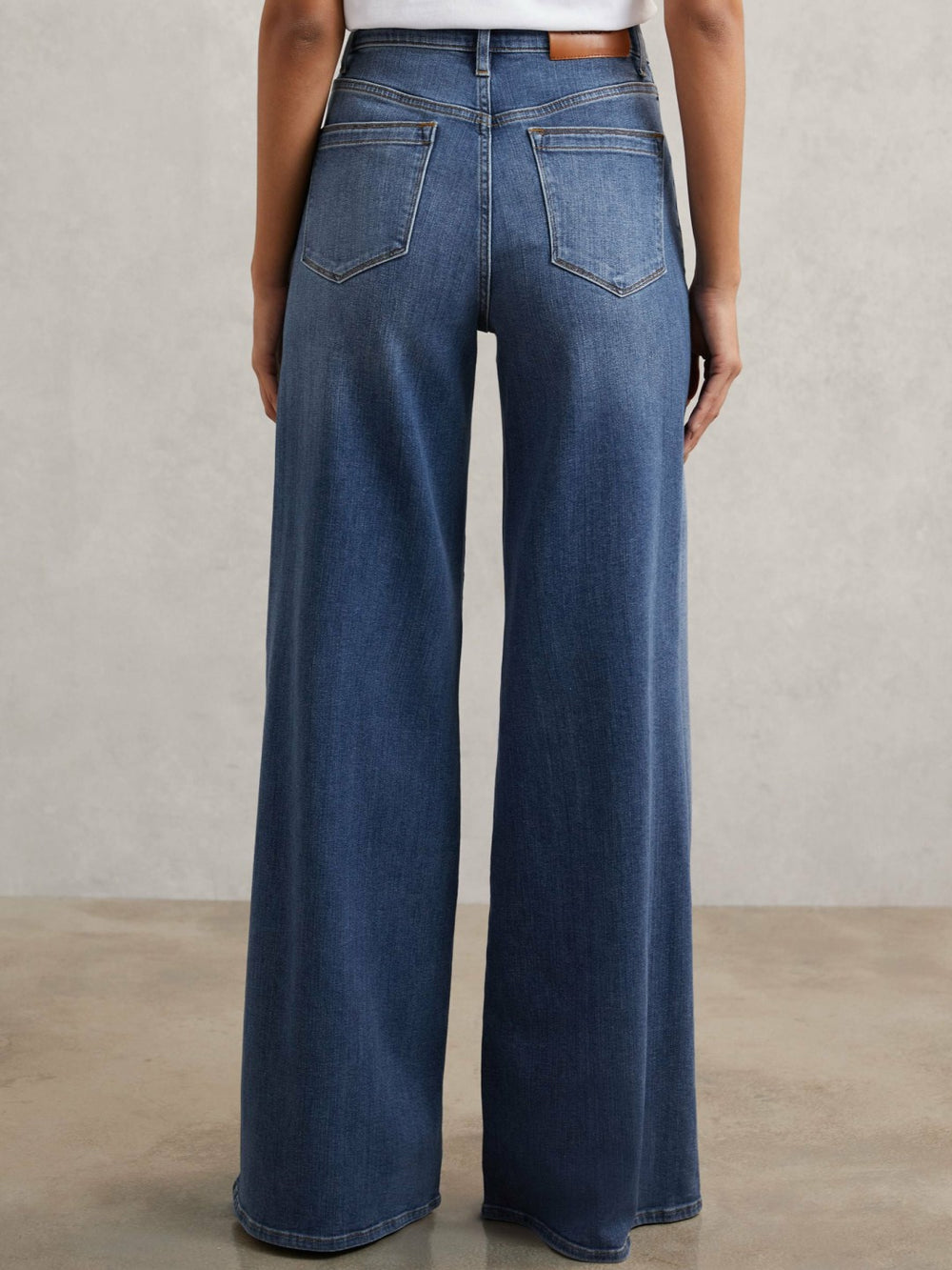 Petite Patch Pocket Wide Leg Jeans Mid Blue | Womens